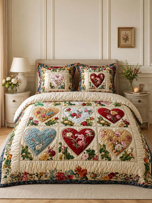 Vintage Heart Floral Quilted 3-Piece Bedding Set – Luxury Quilted Bedding with Matching Pillow Shams