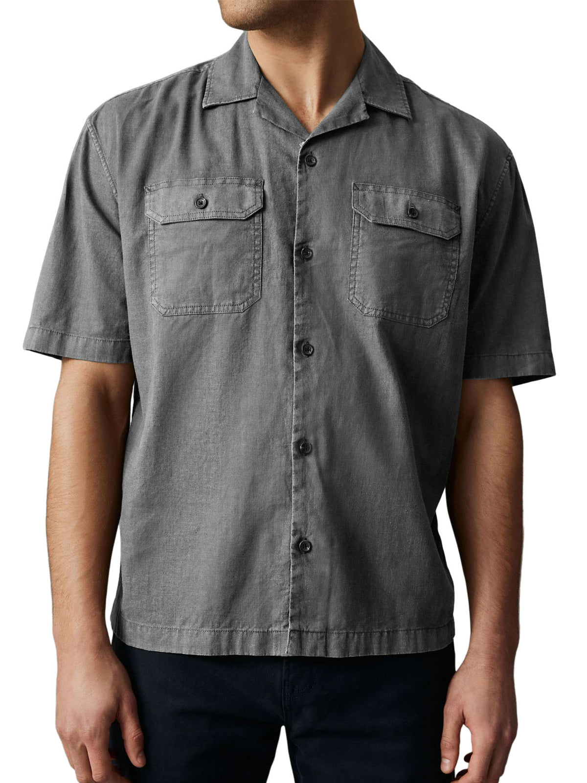 Men's Retro Cotton And Linen Double Pocket Workwear Short-sleeved Shirt